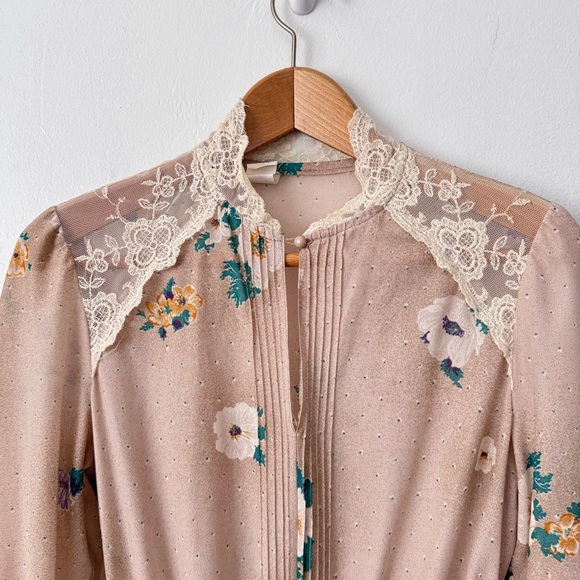 Vintage Union made floral lace neck long sleeve midi dress Size XS/S - Picture 3 of 8